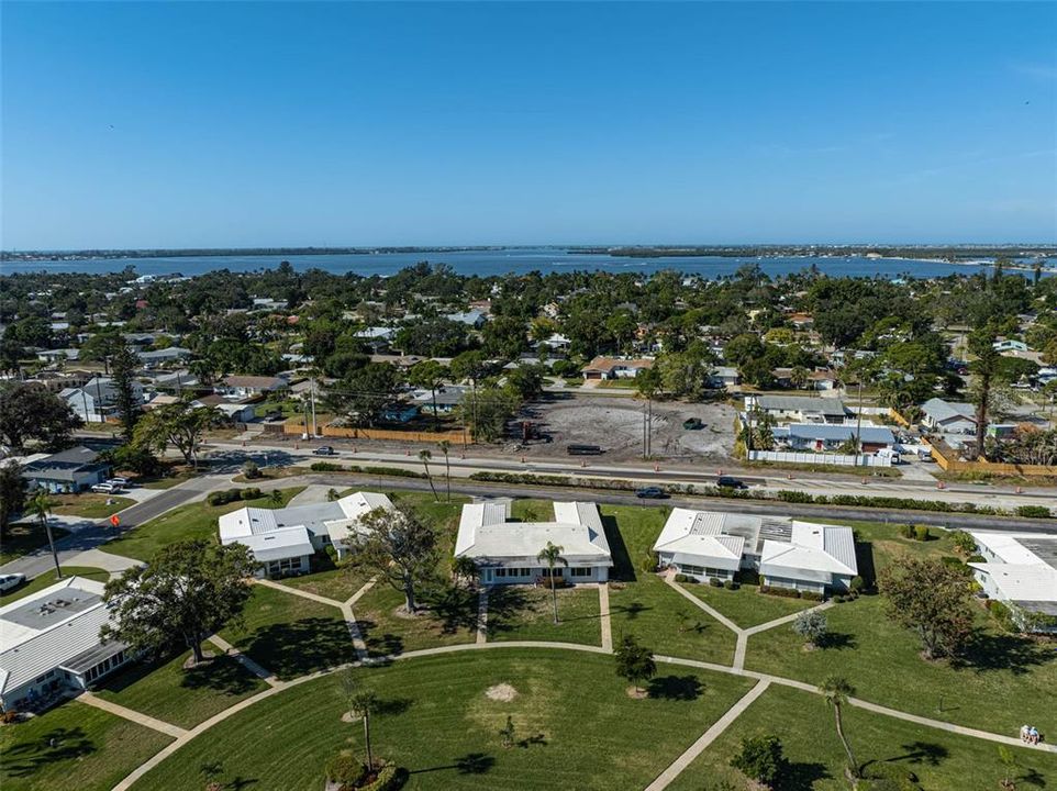 En Venta: $229,900 (2 camas, 2 baños, 1364 Pies cuadrados)