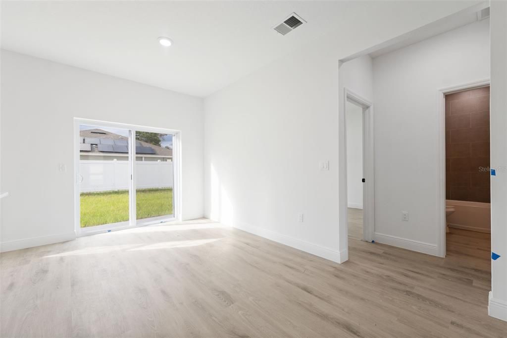 En Renta: $2,000 (4 camas, 2 baños, 1774 Pies cuadrados)