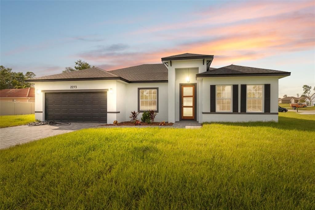 En Renta: $2,000 (4 camas, 2 baños, 1774 Pies cuadrados)