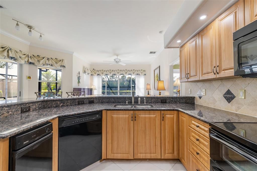 For Sale: $669,900 (3 beds, 2 baths, 1876 Square Feet)