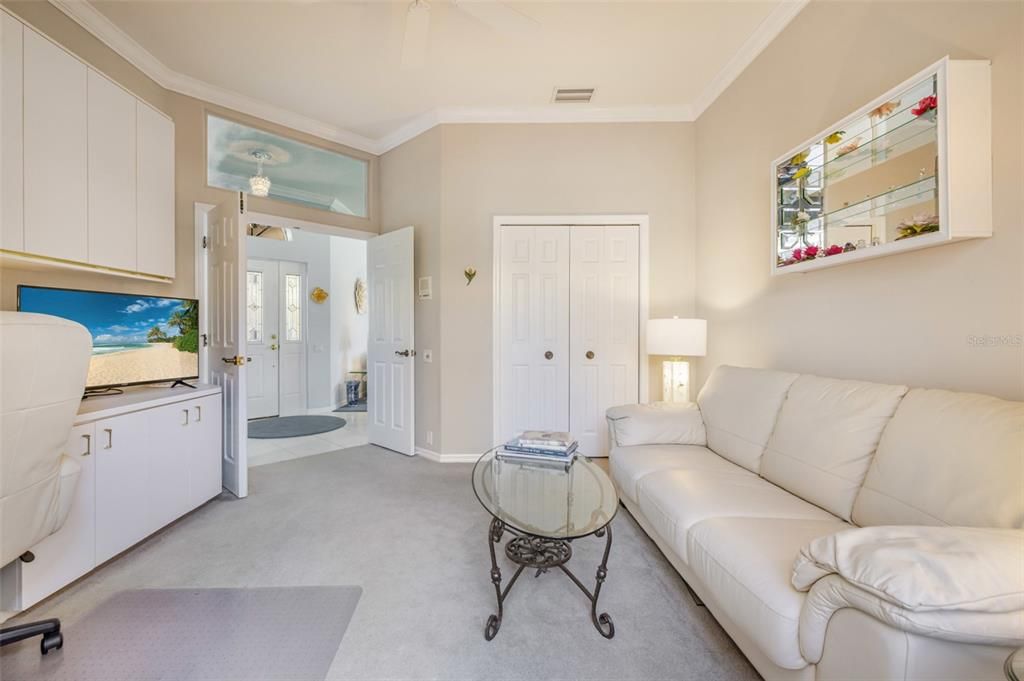 For Sale: $669,900 (3 beds, 2 baths, 1876 Square Feet)