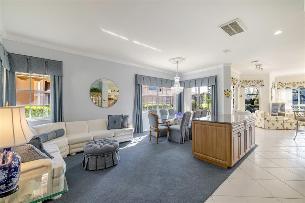 For Sale: $669,900 (3 beds, 2 baths, 1876 Square Feet)