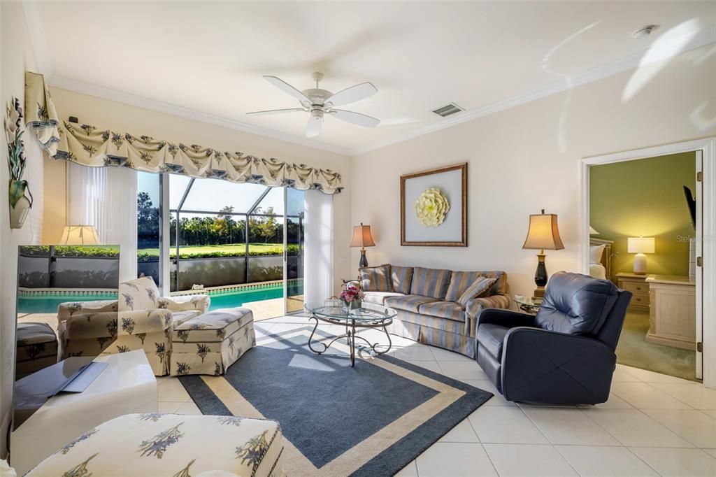 For Sale: $669,900 (3 beds, 2 baths, 1876 Square Feet)