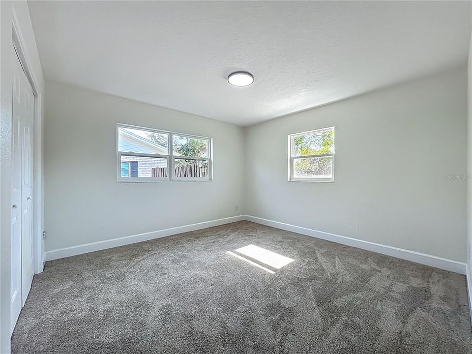 For Sale: $385,000 (4 beds, 2 baths, 1320 Square Feet)