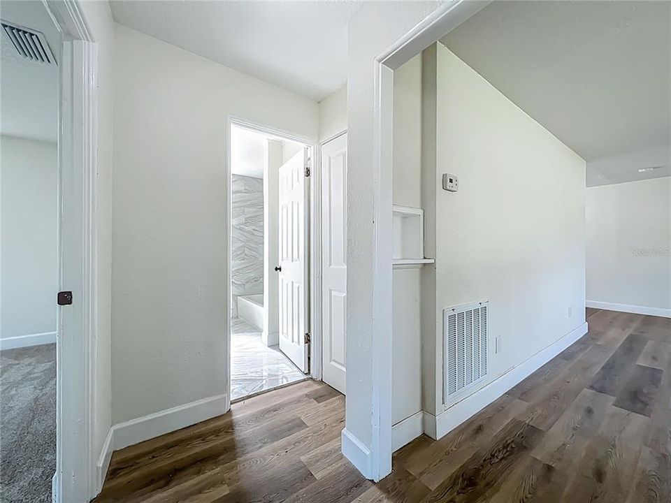 For Sale: $385,000 (4 beds, 2 baths, 1320 Square Feet)