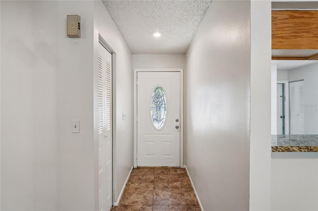 待售: $259,900 (3 贝兹, 2 浴室, 1263 平方英尺)