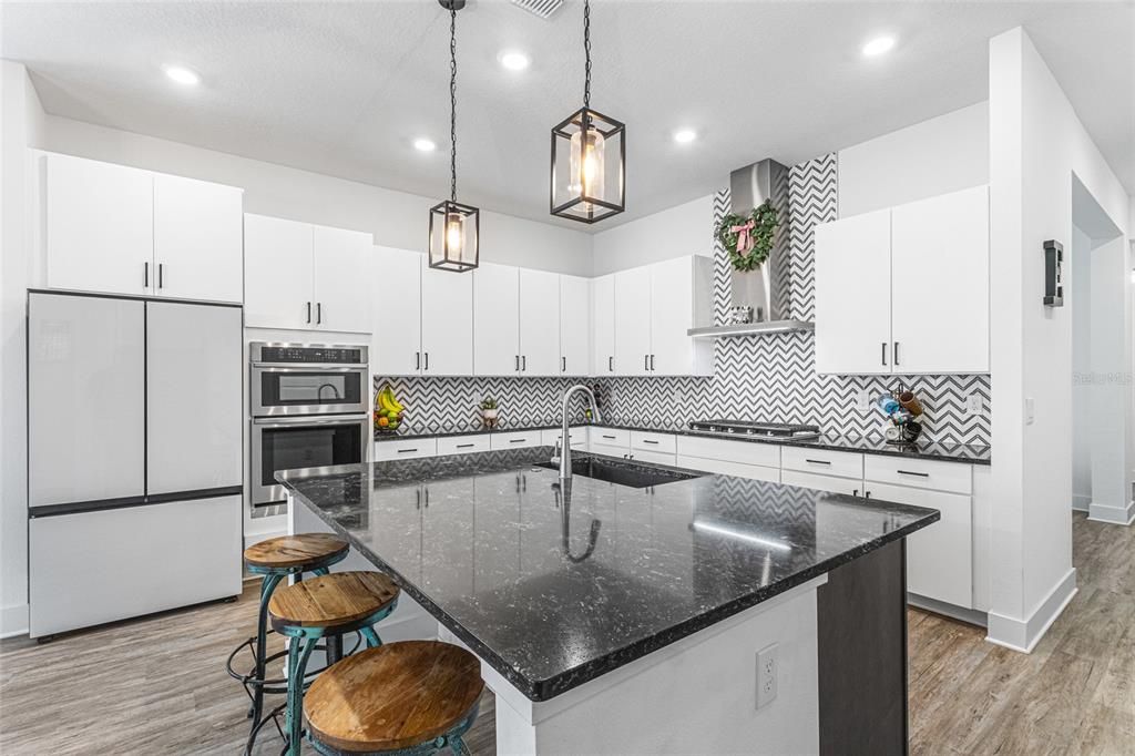 待售: $950,000 (5 贝兹, 4 浴室, 3224 平方英尺)