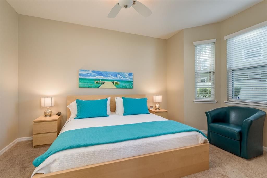 For Sale: $444,900 (4 beds, 2 baths, 1943 Square Feet)