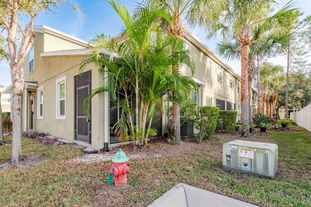 For Sale: $444,900 (4 beds, 2 baths, 1943 Square Feet)
