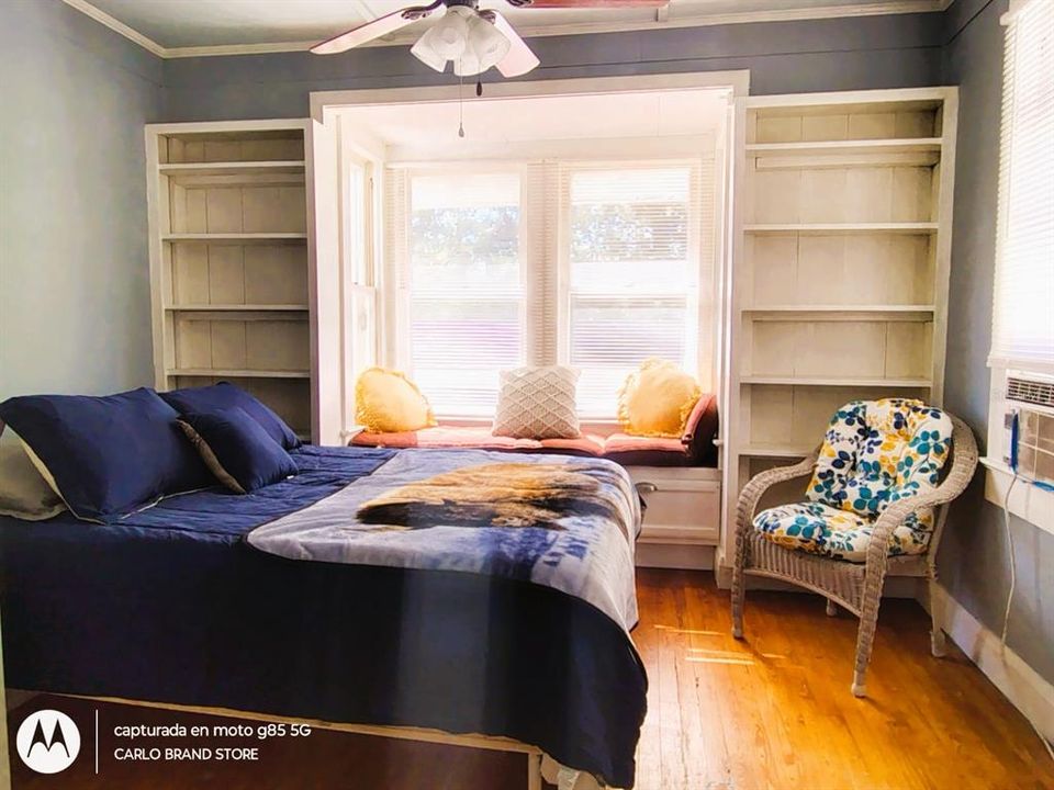 В аренду: $1,800 (2 спален, 2 ванн, 1100 Квадратных фут)