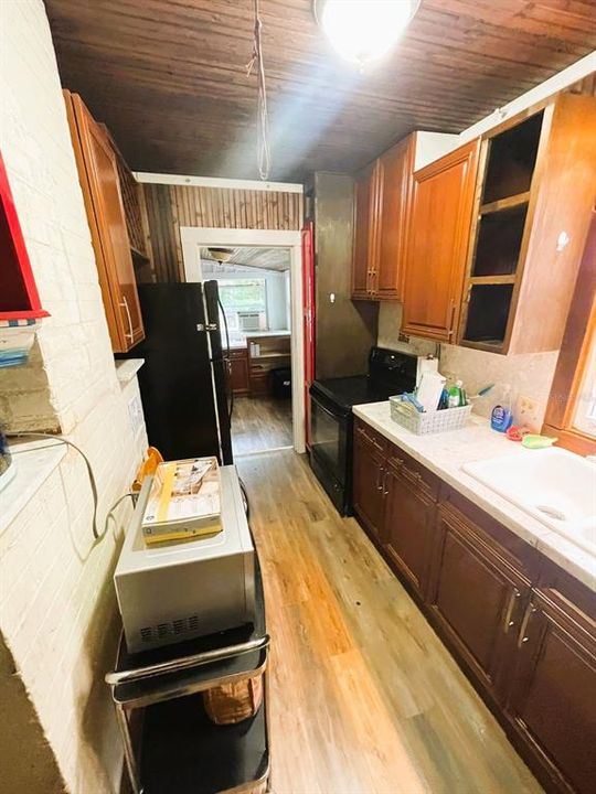 В аренду: $1,800 (2 спален, 2 ванн, 1100 Квадратных фут)