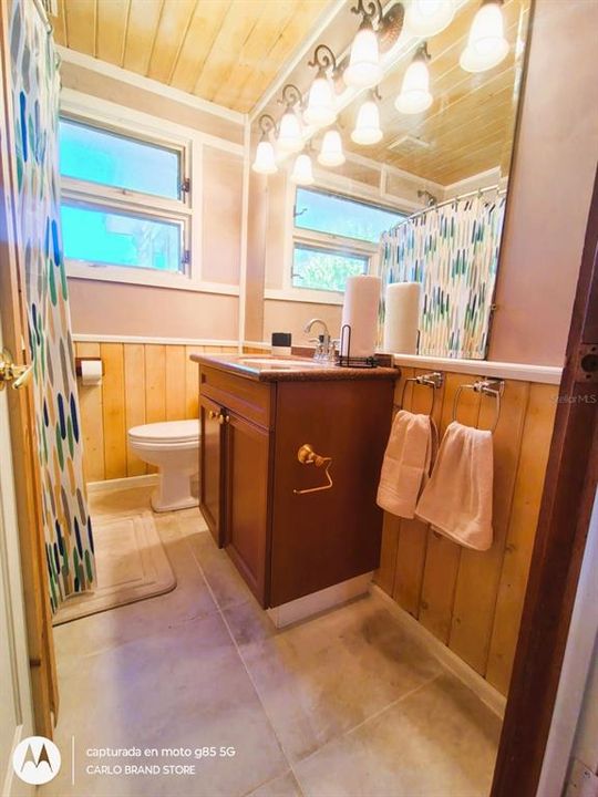 В аренду: $1,800 (2 спален, 2 ванн, 1100 Квадратных фут)