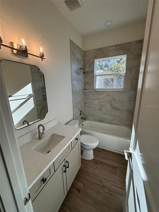 待售: $788,260 (3 贝兹, 3 浴室, 2558 平方英尺)