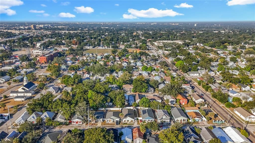 For Sale: $459,000 (3 beds, 2 baths, 1607 Square Feet)