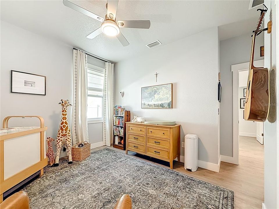 For Sale: $459,000 (3 beds, 2 baths, 1607 Square Feet)