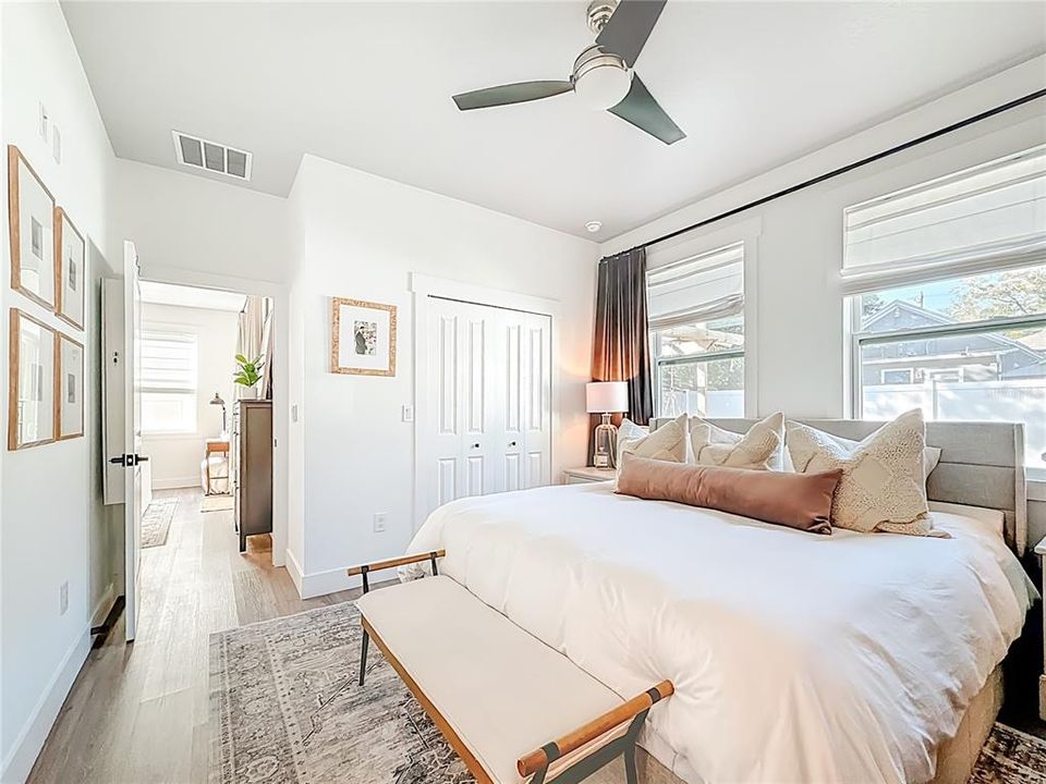 For Sale: $459,000 (3 beds, 2 baths, 1607 Square Feet)