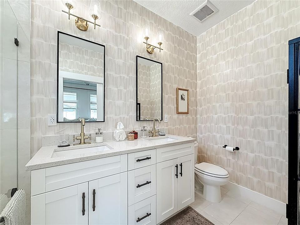 For Sale: $459,000 (3 beds, 2 baths, 1607 Square Feet)