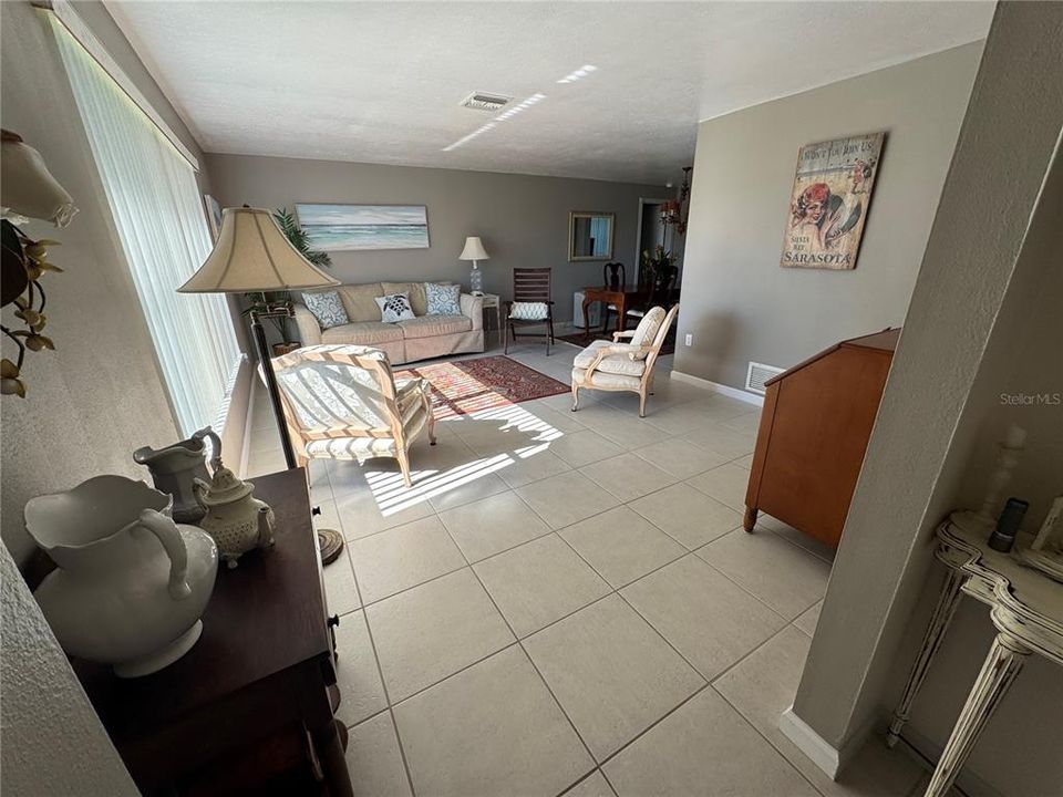 For Rent: $4,000 (2 beds, 2 baths, 1538 Square Feet)