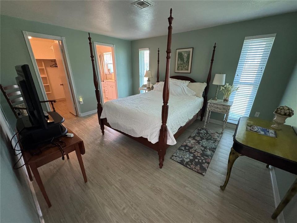 For Rent: $4,000 (2 beds, 2 baths, 1538 Square Feet)