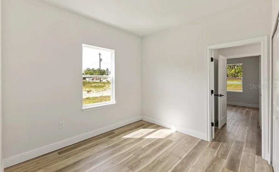 For Rent: $1,580 (4 beds, 3 baths, 1865 Square Feet)