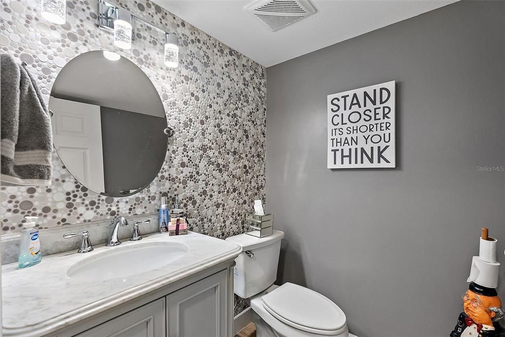 For Sale: $435,000 (2 beds, 2 baths, 1733 Square Feet)