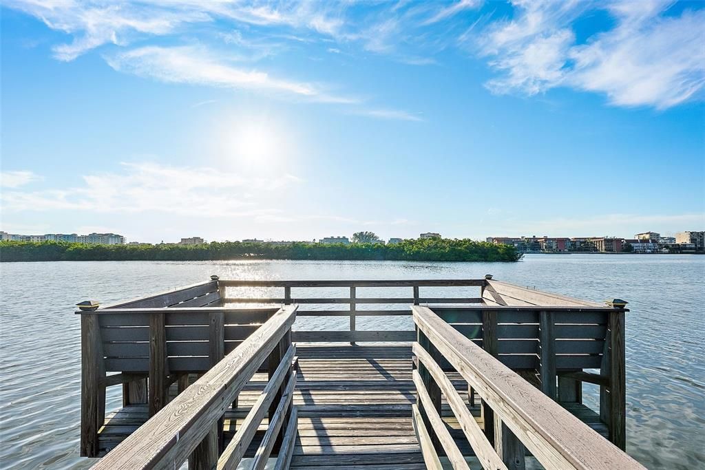 For Sale: $435,000 (2 beds, 2 baths, 1733 Square Feet)