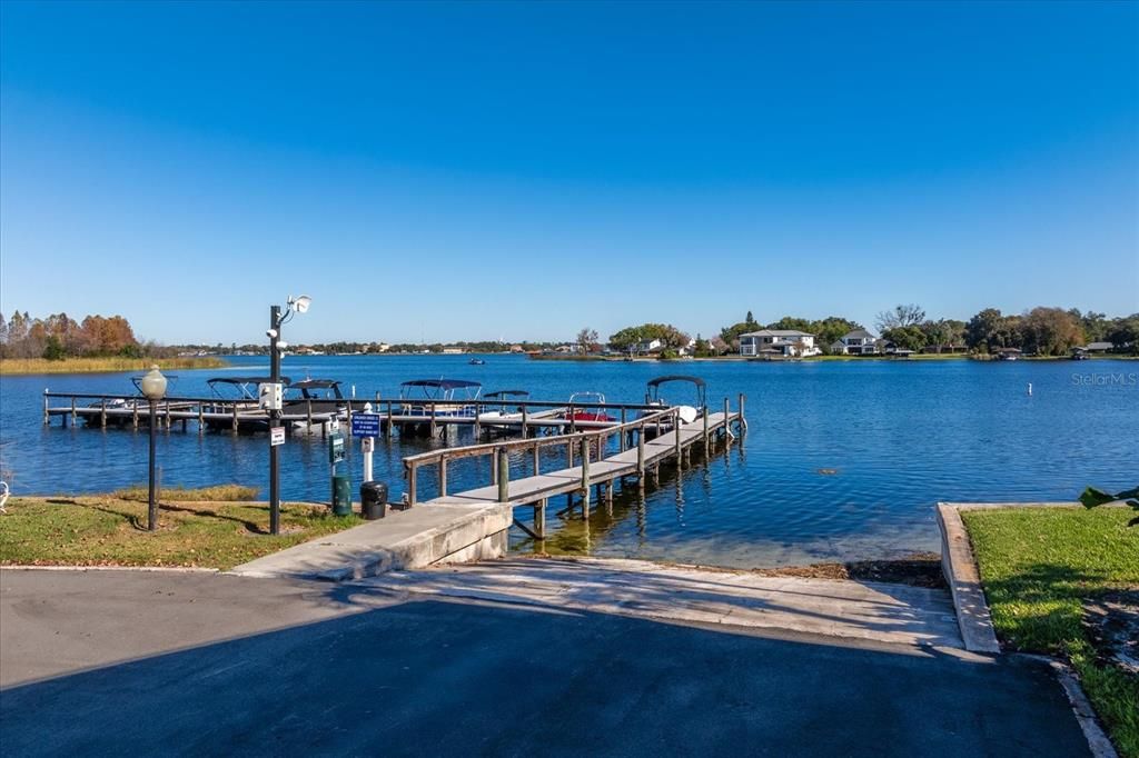 待售: $234,900 (2 贝兹, 2 浴室, 1065 平方英尺)