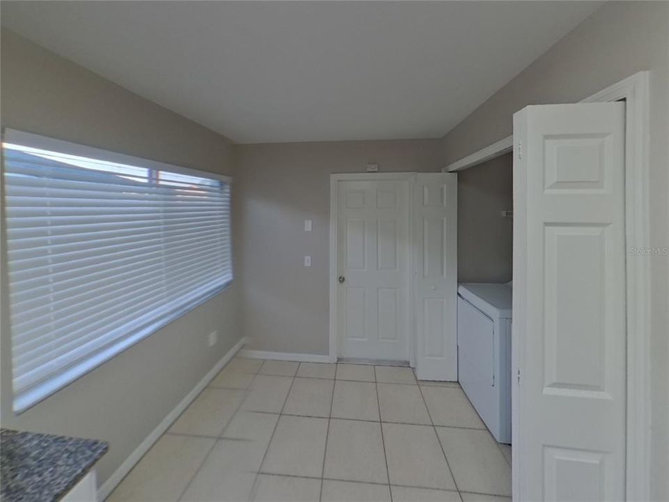 En Renta: $1,949 (4 camas, 2 baños, 1464 Pies cuadrados)