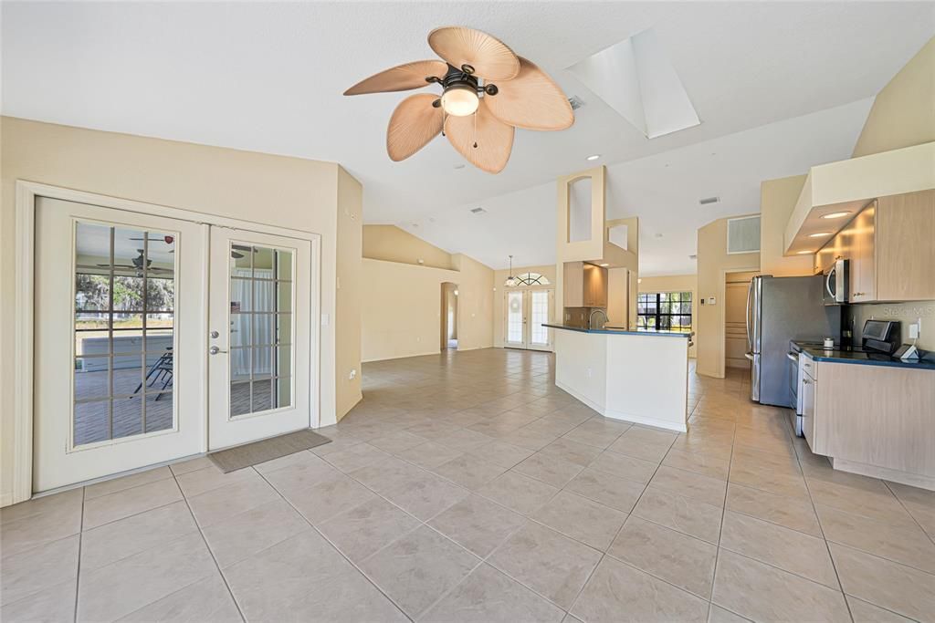 待售: $499,000 (3 贝兹, 2 浴室, 1783 平方英尺)