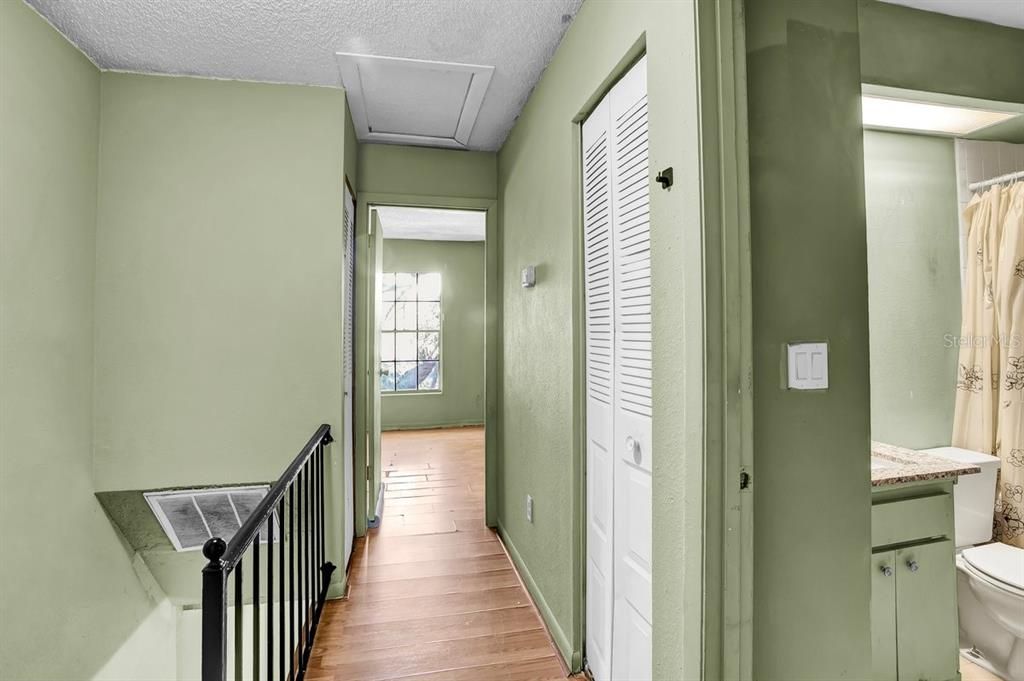 待售: $185,000 (2 贝兹, 2 浴室, 944 平方英尺)