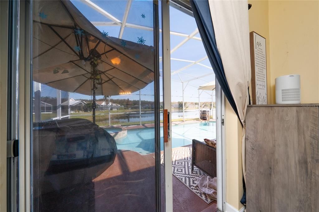 待售: $420,000 (3 贝兹, 2 浴室, 1201 平方英尺)