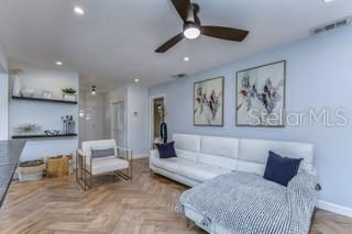 For Rent: $4,150 (3 beds, 3 baths, 1560 Square Feet)