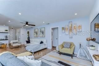 For Rent: $4,150 (3 beds, 3 baths, 1560 Square Feet)