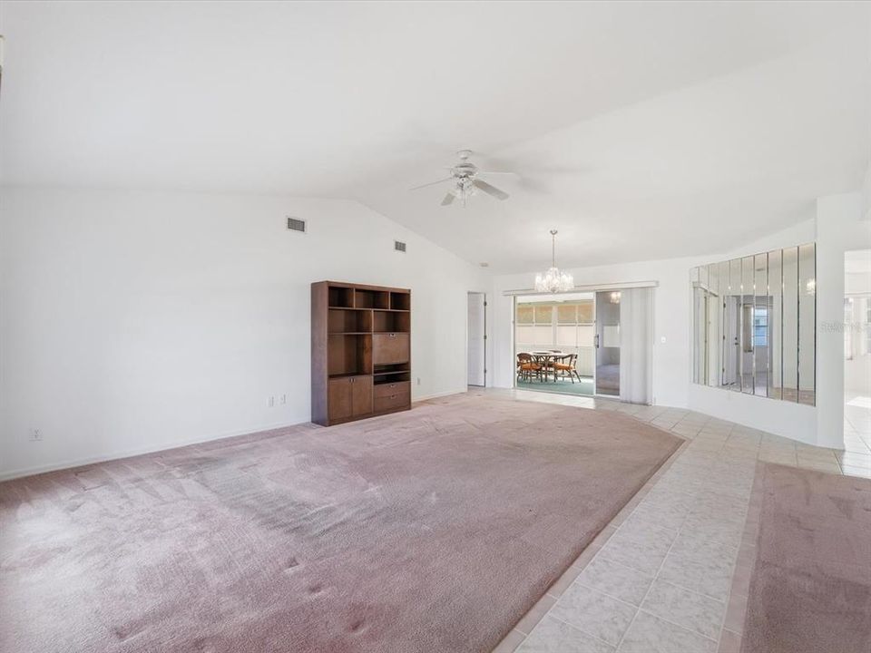 На продажу: $280,000 (3 спален, 2 ванн, 1958 Квадратных фут)