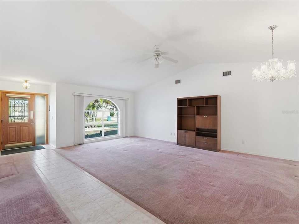 На продажу: $280,000 (3 спален, 2 ванн, 1958 Квадратных фут)