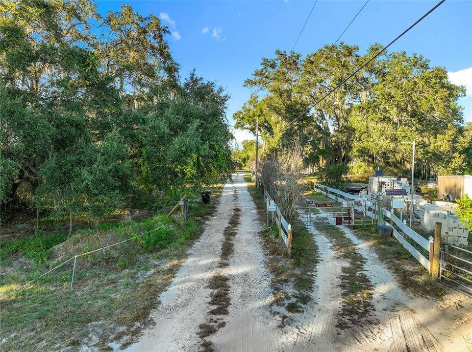 На продажу: $1,095,000 (3 спален, 2 ванн, 1737 Квадратных фут)