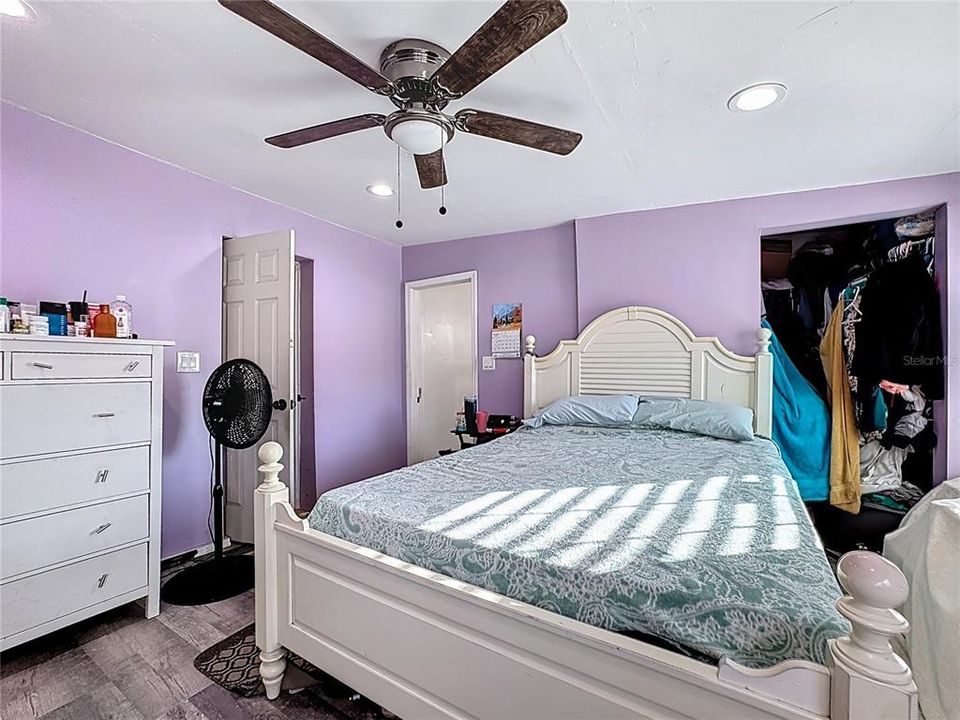 На продажу: $1,095,000 (3 спален, 2 ванн, 1737 Квадратных фут)