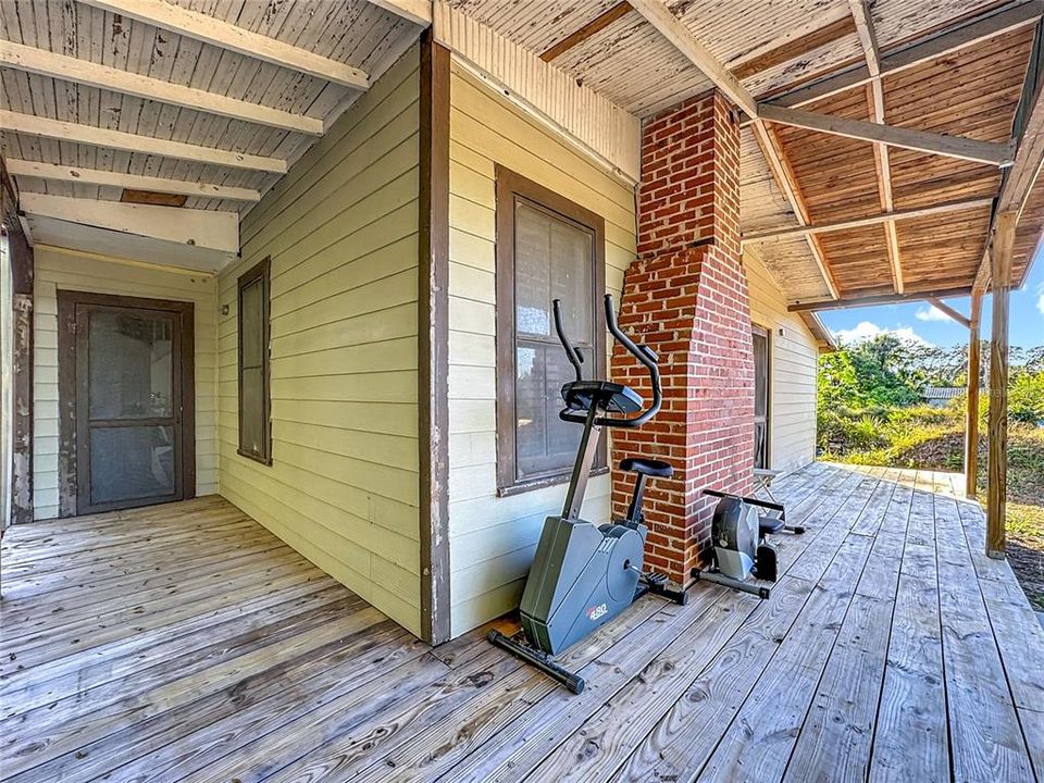 На продажу: $1,095,000 (3 спален, 2 ванн, 1737 Квадратных фут)