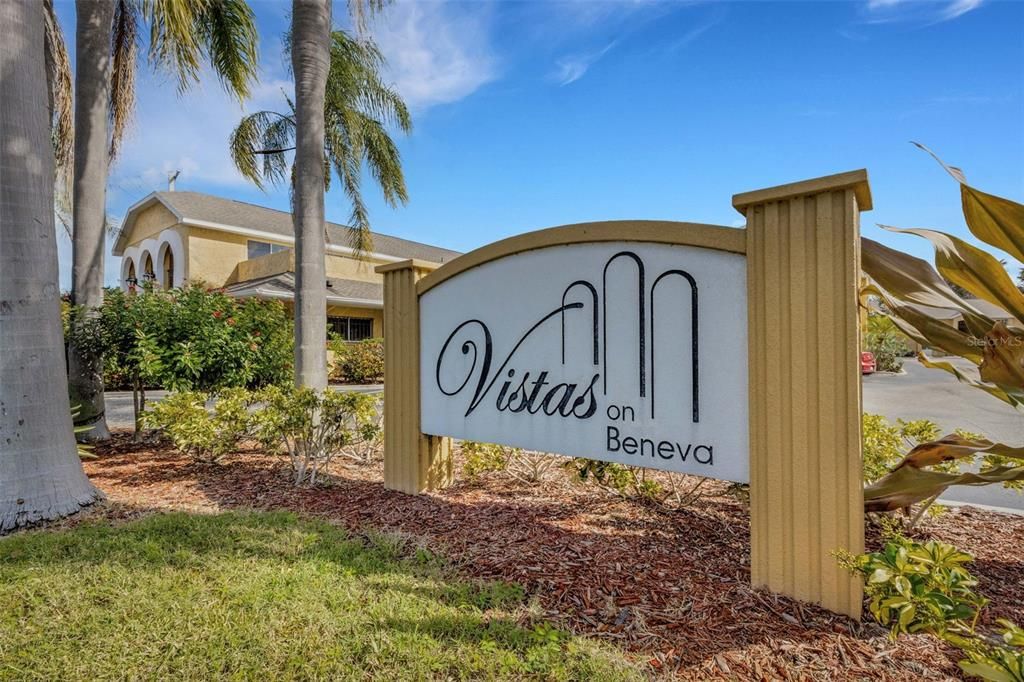 待售: $179,000 (2 贝兹, 2 浴室, 1049 平方英尺)