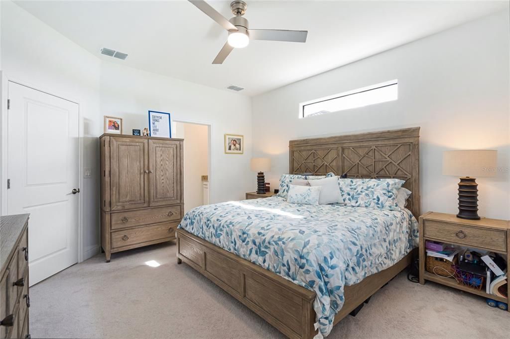 En Venta: $400,000 (2 camas, 2 baños, 1564 Pies cuadrados)