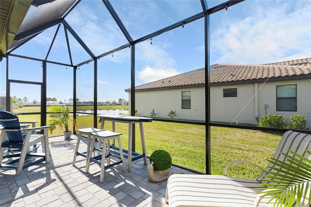 En Venta: $400,000 (2 camas, 2 baños, 1564 Pies cuadrados)