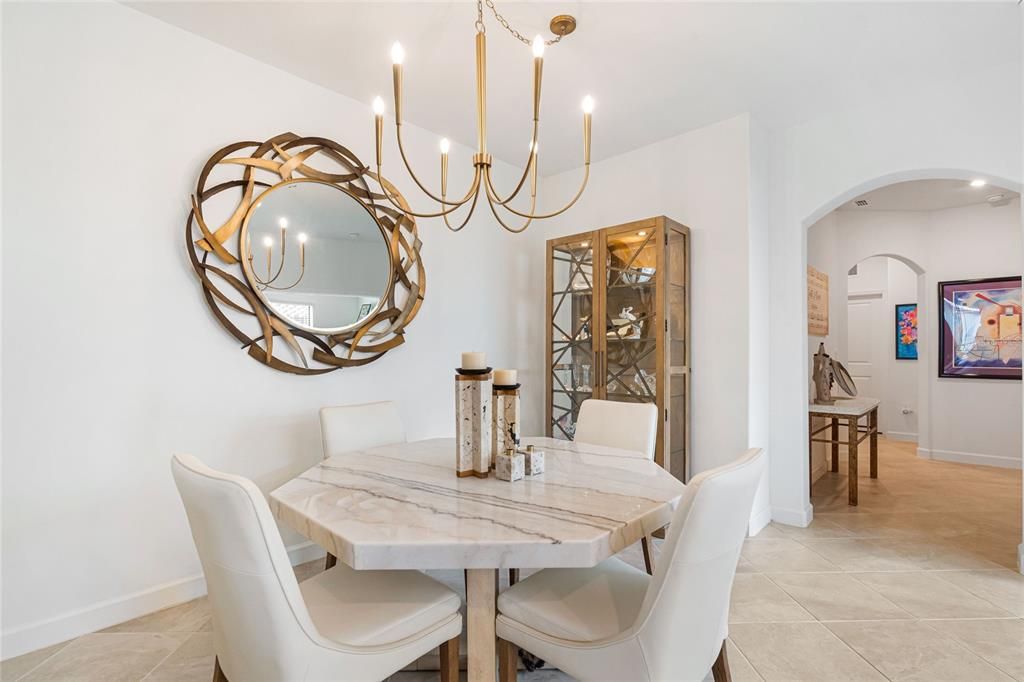 En Venta: $400,000 (2 camas, 2 baños, 1564 Pies cuadrados)