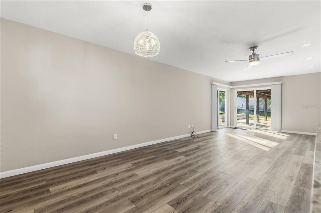 For Sale: $469,000 (4 beds, 2 baths, 2549 Square Feet)