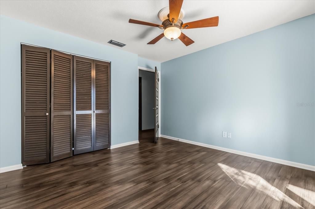 For Sale: $469,000 (4 beds, 2 baths, 2549 Square Feet)