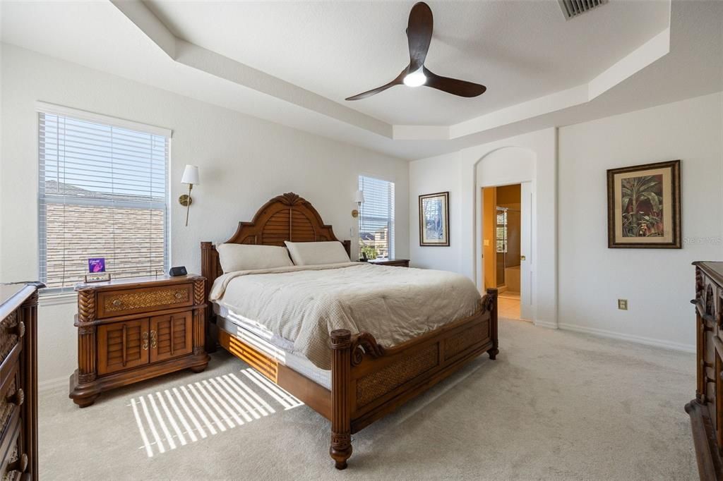 待售: $499,000 (5 贝兹, 3 浴室, 2822 平方英尺)