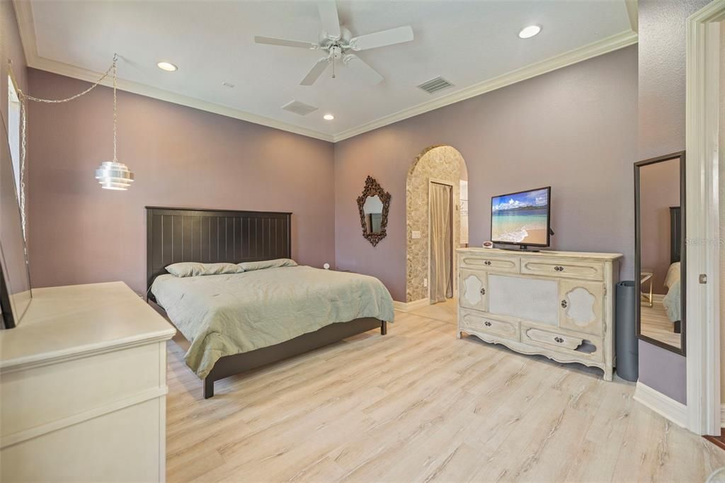 For Sale: $498,000 (2 beds, 2 baths, 2254 Square Feet)