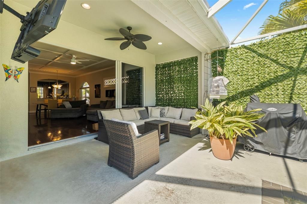 For Sale: $498,000 (2 beds, 2 baths, 2254 Square Feet)