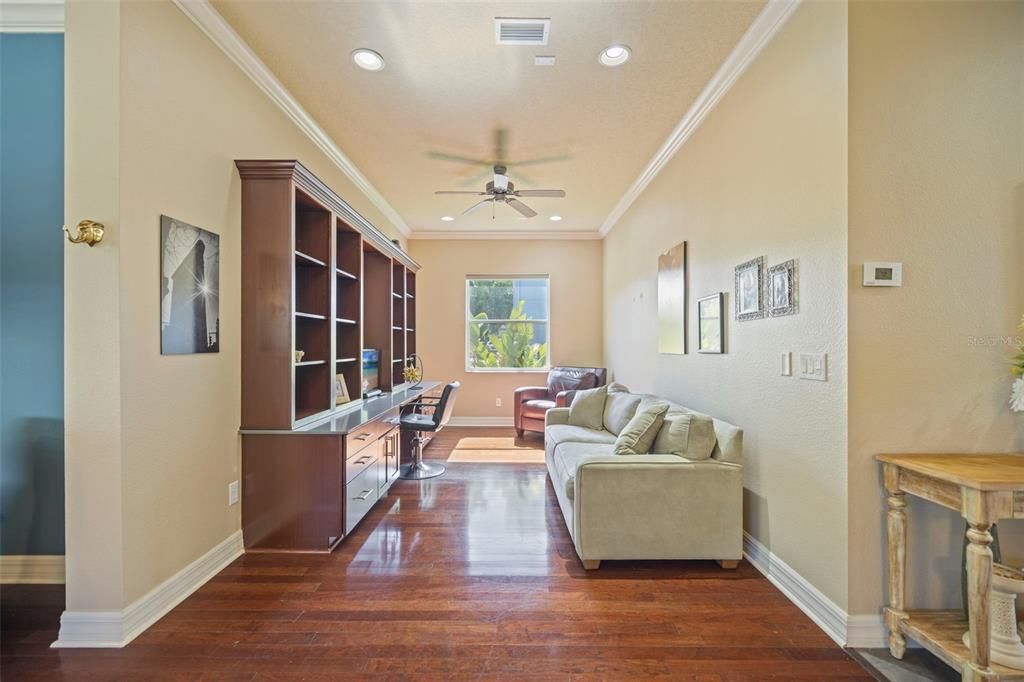 For Sale: $498,000 (2 beds, 2 baths, 2254 Square Feet)