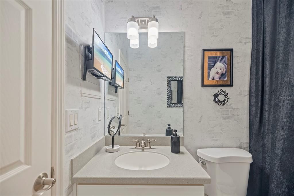 For Sale: $498,000 (2 beds, 2 baths, 2254 Square Feet)