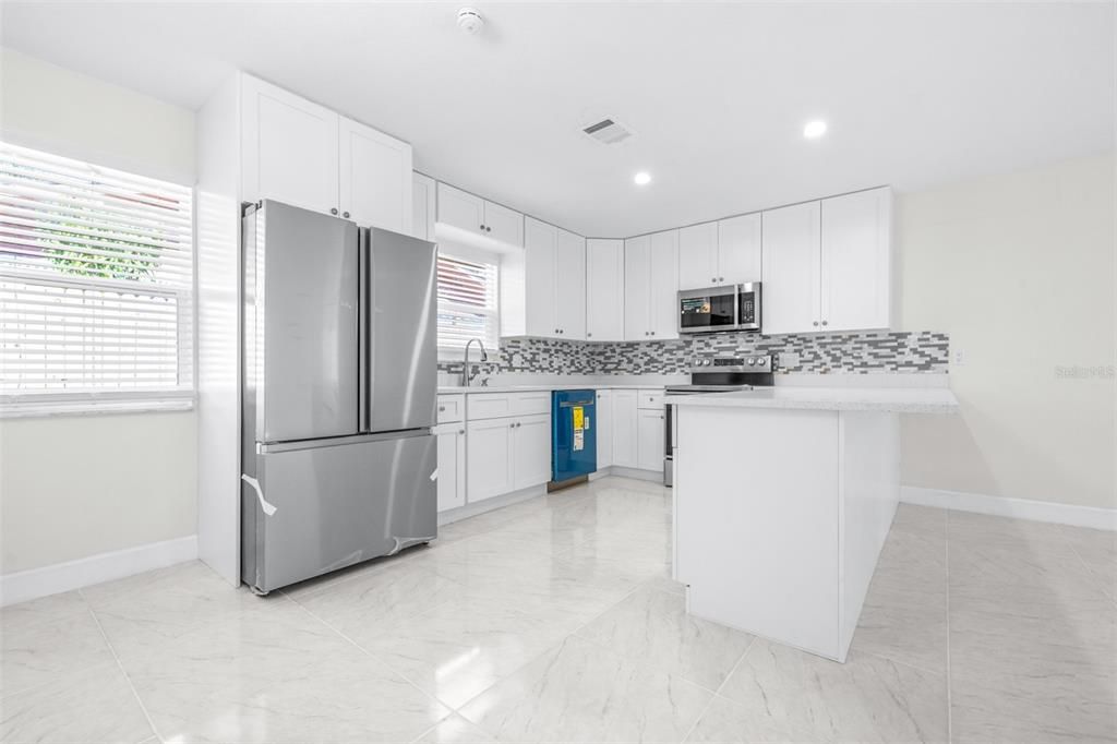 For Sale: $495,000 (3 beds, 2 baths, 1640 Square Feet)